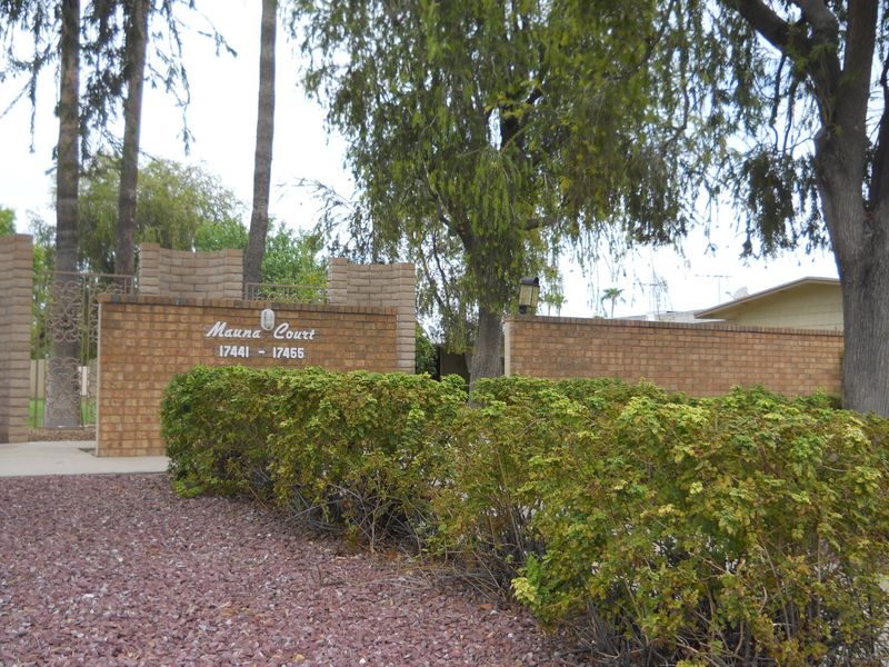 17455 N Boswell Blvd, Sun City, AZ 85373