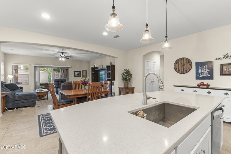 17456 Hedgehog Pl, Surprise, AZ 85387