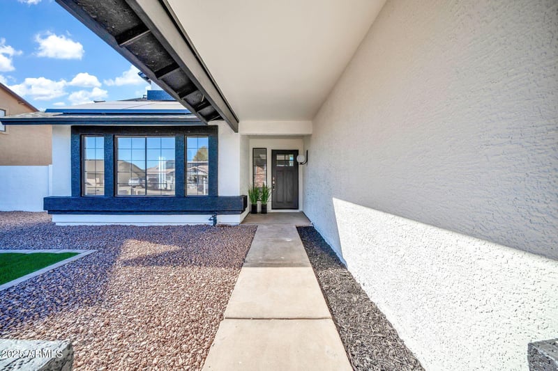 17458 64th Dr, Glendale, AZ 85308