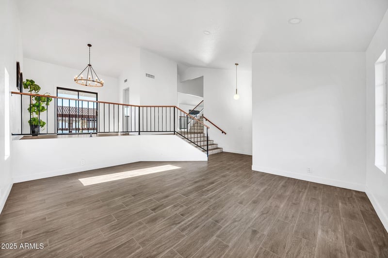 17458 64th Dr, Glendale, AZ 85308