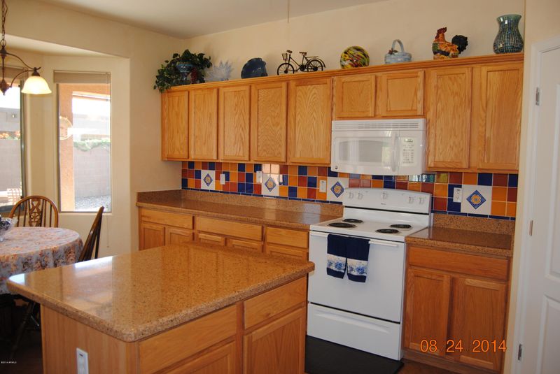 17459 W Evans Dr, Surprise, AZ 85388