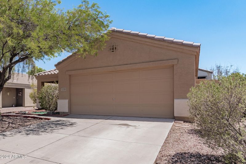 17459 W Watson Ln, Surprise, AZ 85388