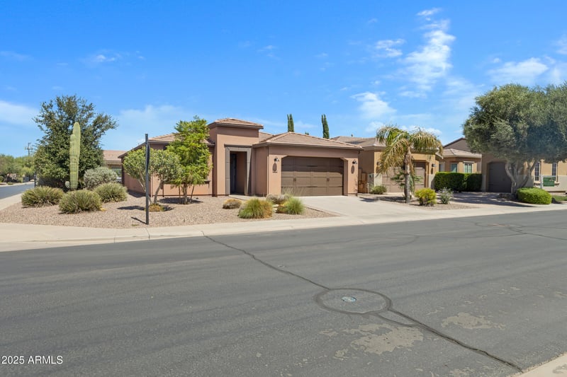 1746 Harmony Way, Queen Creek, AZ 85140