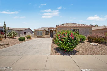 17462 Meadow Ln, Surprise, AZ 85388