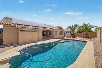 17462 Meadow Ln, Surprise, AZ 85388