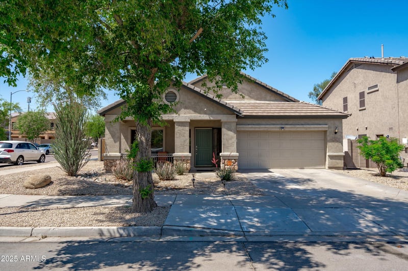 17462 Yavapai St, Goodyear, AZ 85338