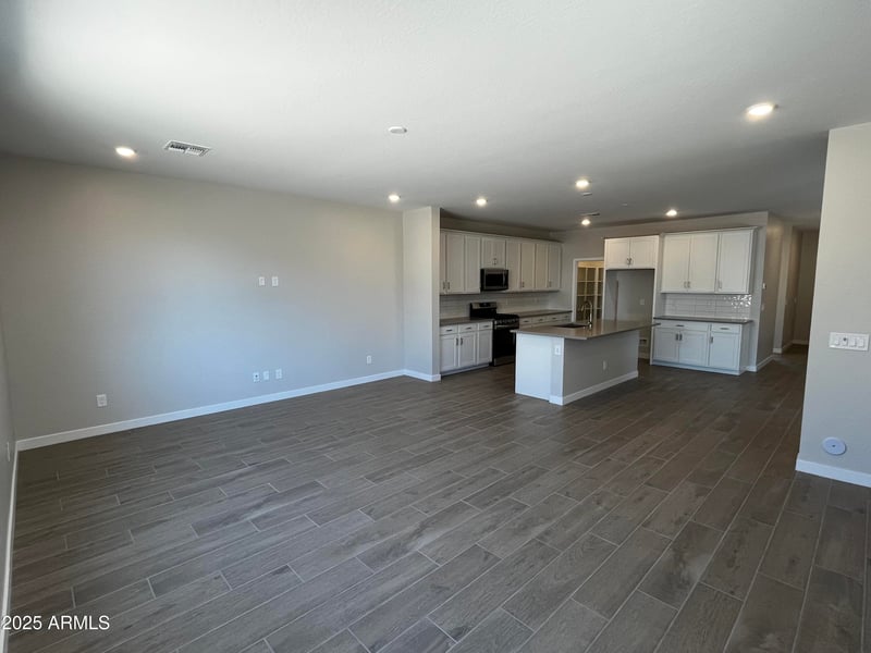 17464 Fulton St, Goodyear, AZ 85338