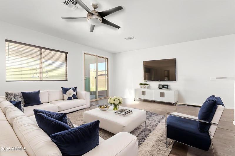 17466 Echo Ln, Waddell, AZ 85355