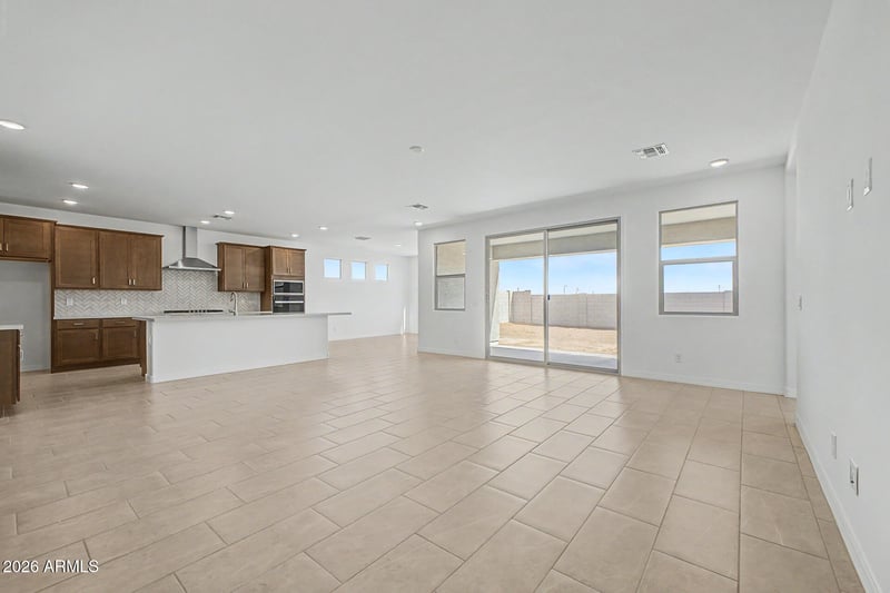 17467 Saguaro Vista Dr, Surprise, AZ 85387