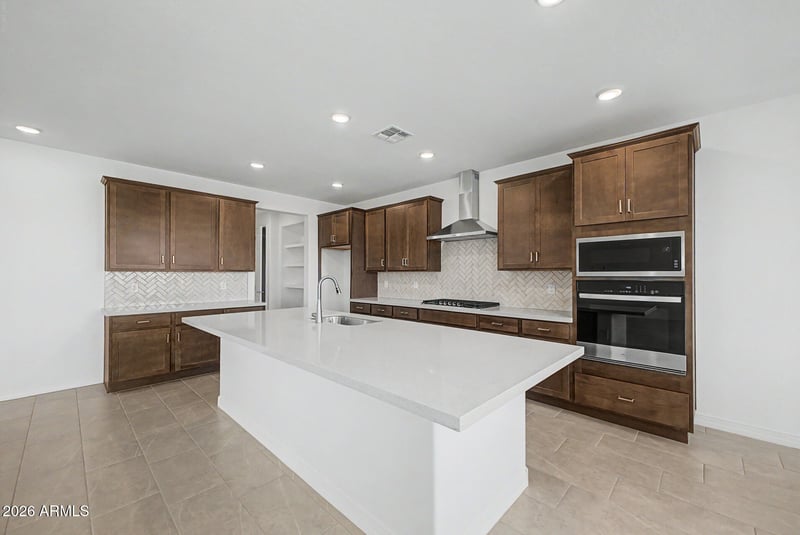 17467 Saguaro Vista Dr, Surprise, AZ 85387
