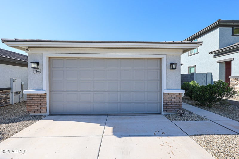 17469 Daley Ln, Surprise, AZ 85387