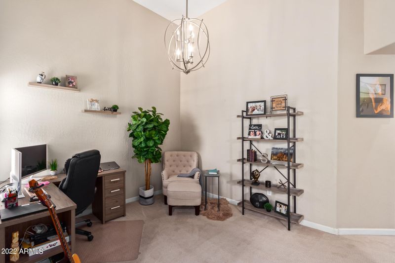 1747 E Northern Ave #206, Phoenix, AZ 85020