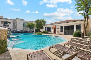 1747 E Northern Ave #216, Phoenix, AZ 85020