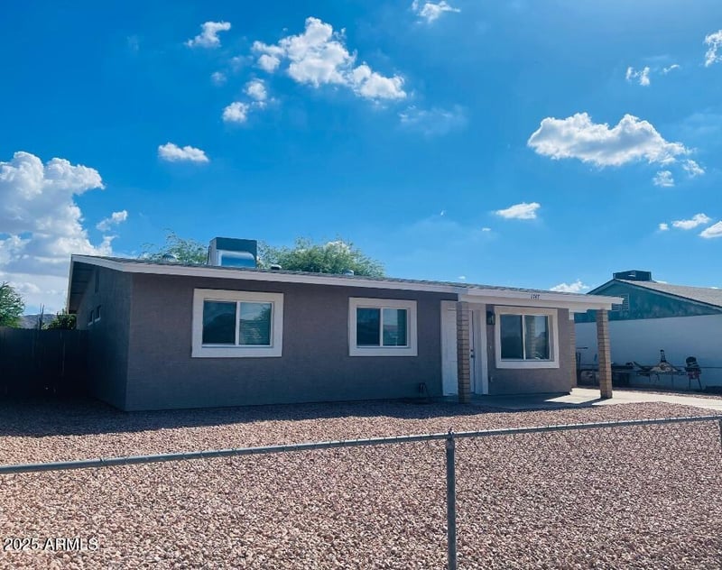 1747 Maldonado Rd, Phoenix, AZ 85041