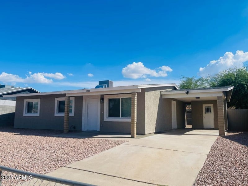 1747 Maldonado Rd, Phoenix, AZ 85041