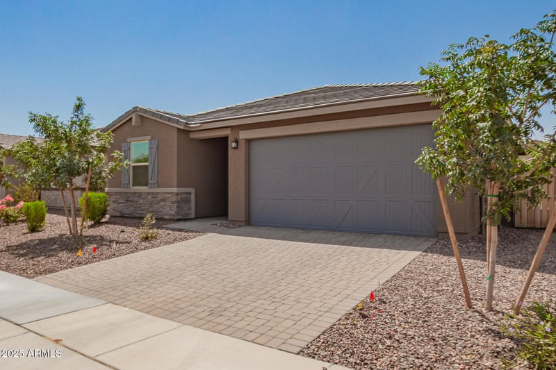 17471 Running Deer Trl, Surprise, AZ 85387