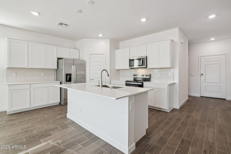 17473 Illini St, Goodyear, AZ 85338