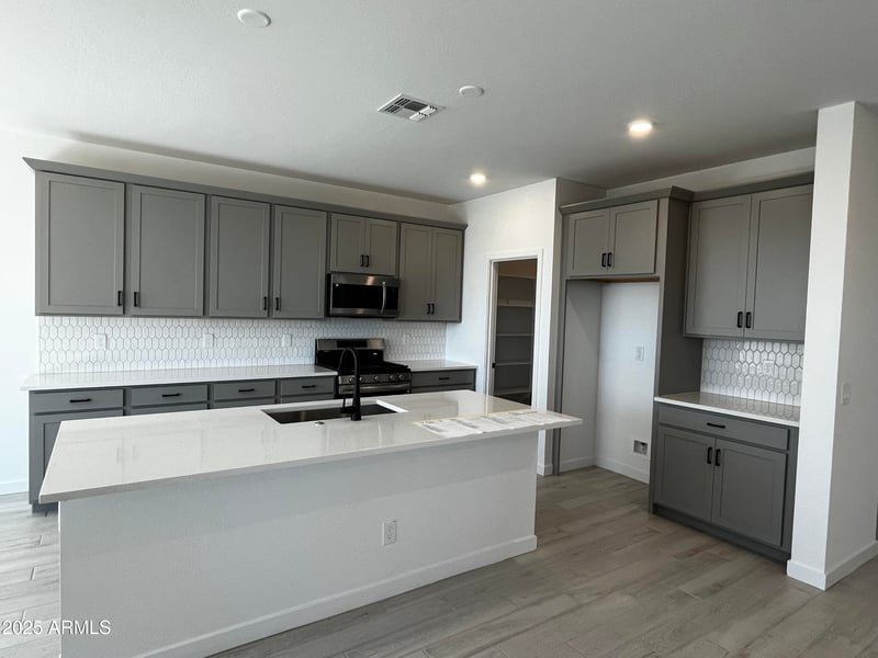 17475 Fulton St, Goodyear, AZ 85338
