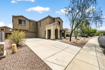 17475 Ventura St, Surprise, AZ 85388