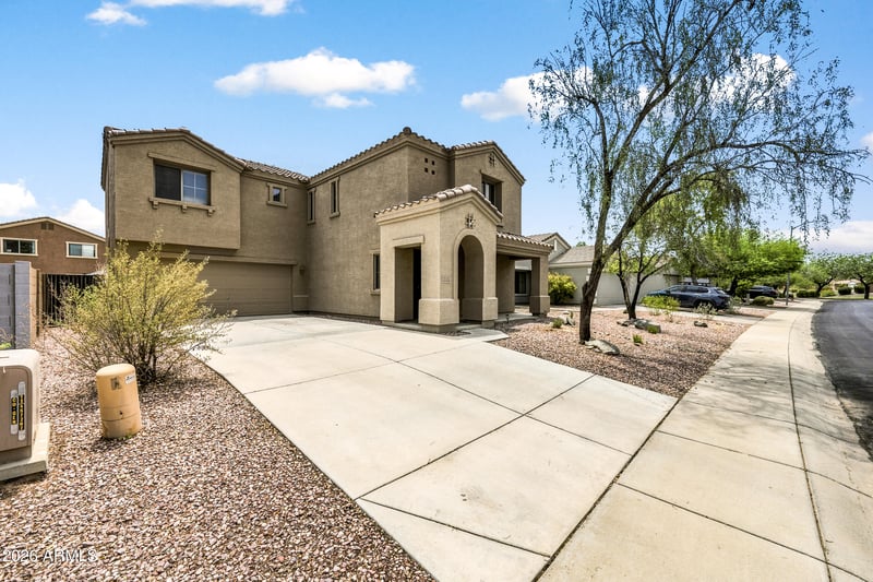 17475 W Ventura St, Surprise, AZ 85388