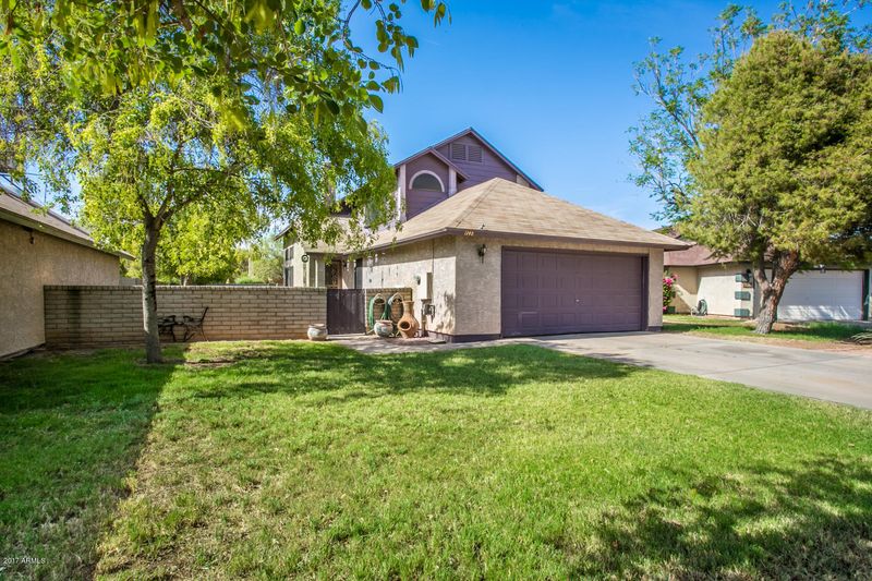1748 E Jacinto Cir, Mesa, AZ 85204