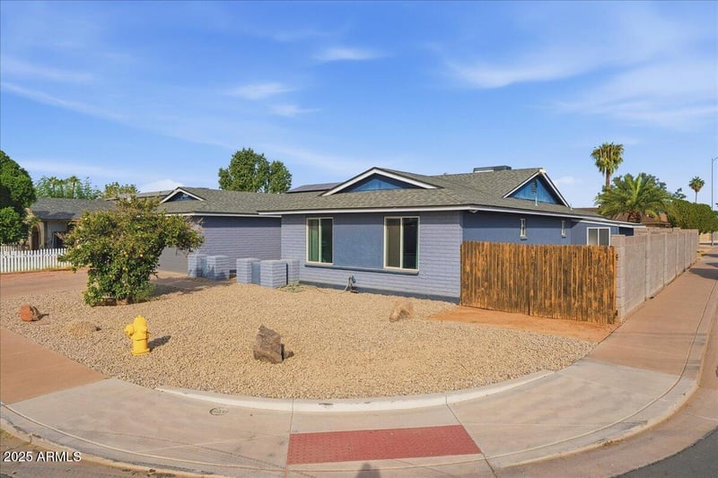 1748 Impala Ave, Mesa, AZ 85204