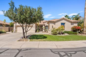 1748 Iris Dr, Chandler, AZ 85286