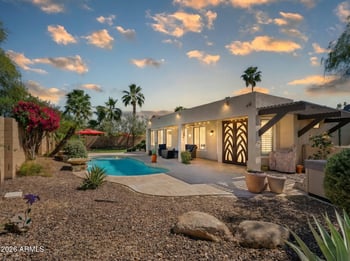 1748 Iris Dr, Chandler, AZ 85286