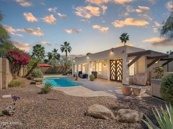 1748 Iris Dr, Chandler, AZ 85286