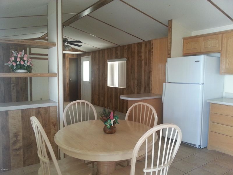 1748 S 77th St, Mesa, AZ 85209