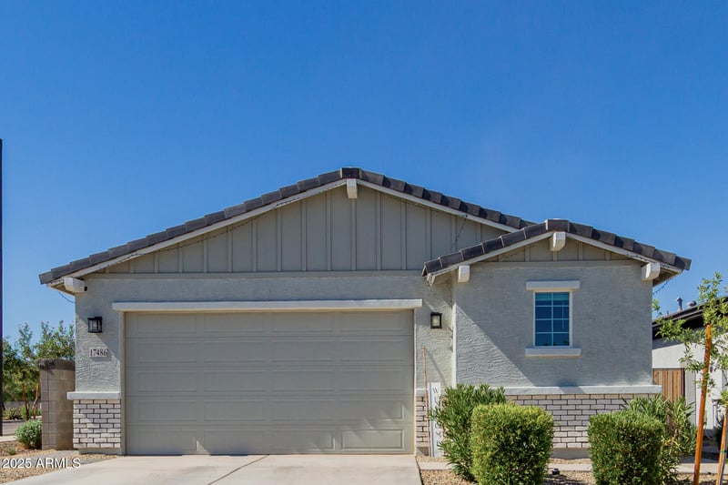 17486 Via De Luna Dr, Surprise, AZ 85387