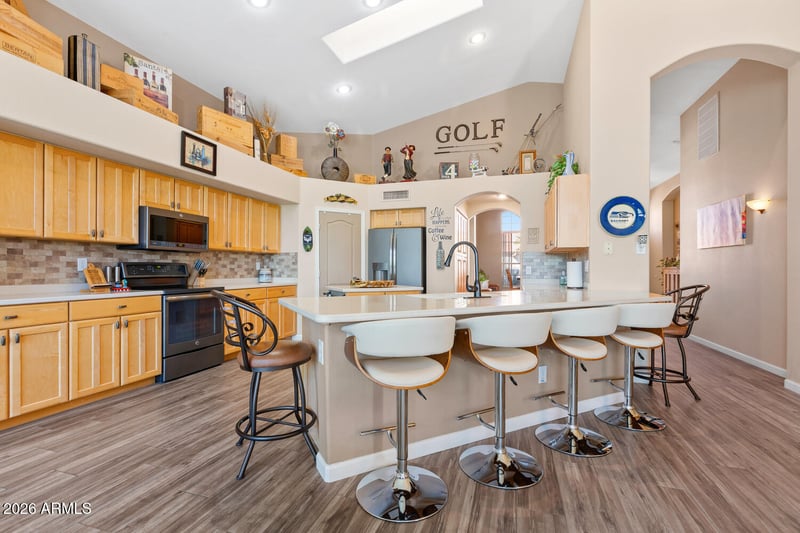 17489 N Goldwater Dr, Surprise, AZ 85374