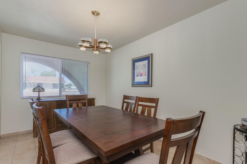 1749 E Campus Dr, Tempe, AZ 85282