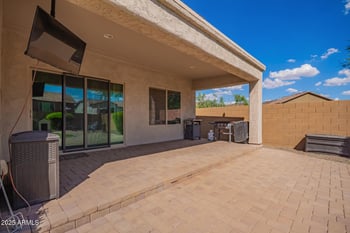 1749 Fetlock Trl, Phoenix, AZ 85085