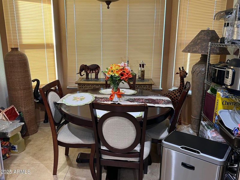 1749 Saint Charles Ave, Phoenix, AZ 85042