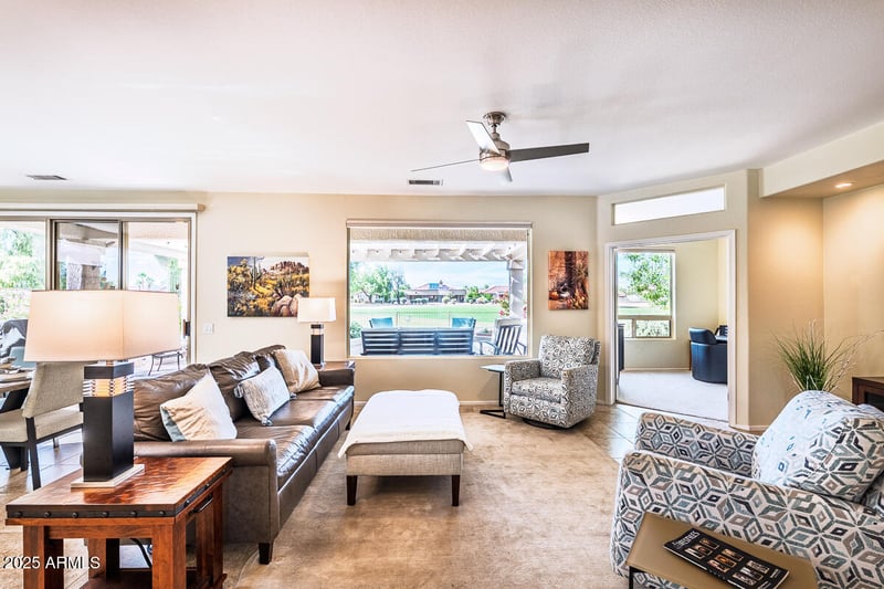 17496 Escalante Ln, Surprise, AZ 85374