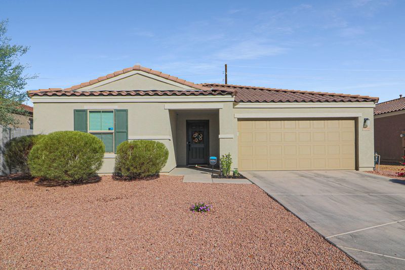 1750 E Grenadine Rd, Phoenix, AZ 85040