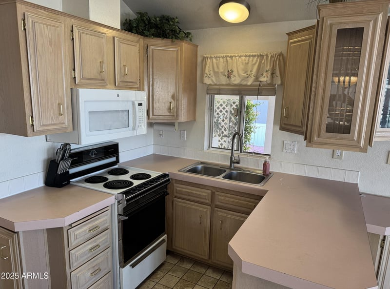 17506 Van Buren St #47, Goodyear, AZ 85338