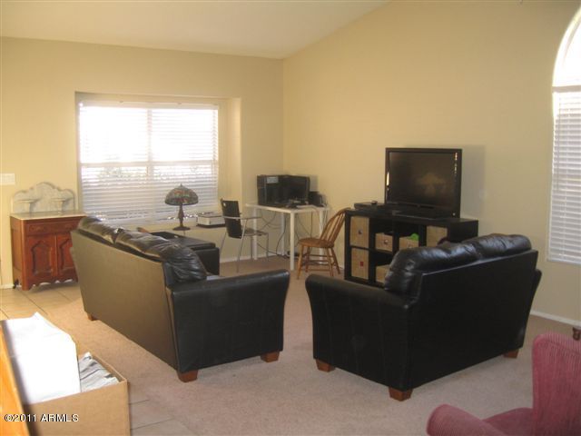 1751 E Windsong Dr, Phoenix, AZ 85048