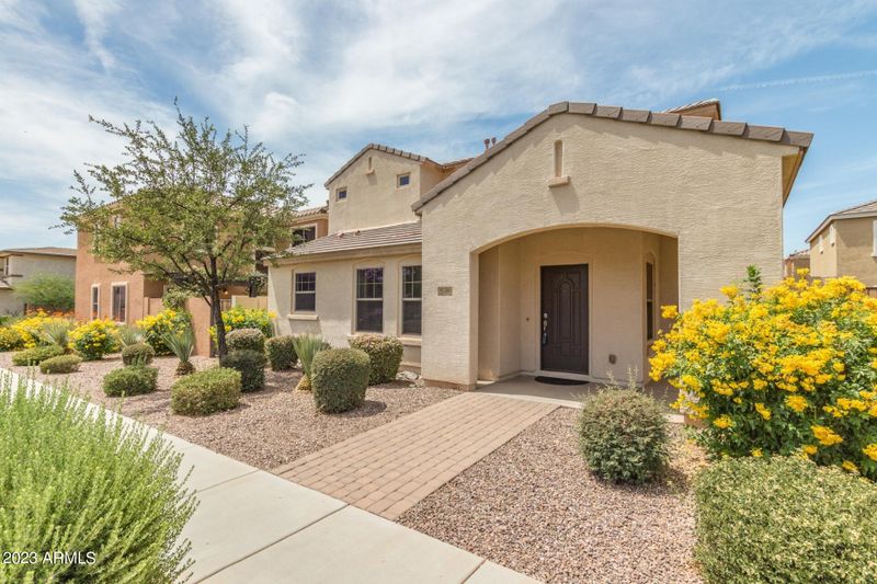 1751 S Balboa Dr, Gilbert, AZ 85295