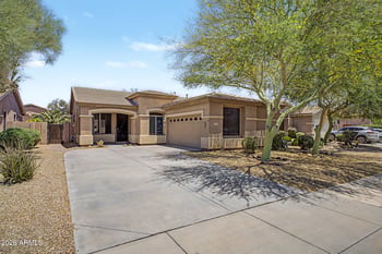 17512 W Desert View Ln, Goodyear, AZ 85338