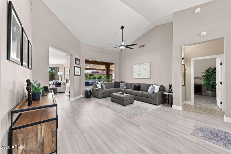 17514 N Horseshoe Dr, Surprise, AZ 85374