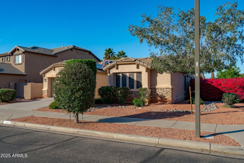 17516 Pershing St, Surprise, AZ 85388