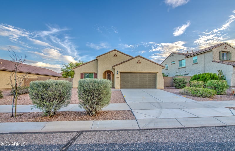 17517 W Pinnacle Vista Dr, Surprise, AZ 85387