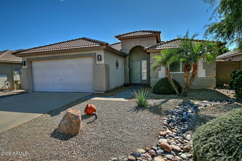 17519 Caribbean Ln, Surprise, AZ 85388
