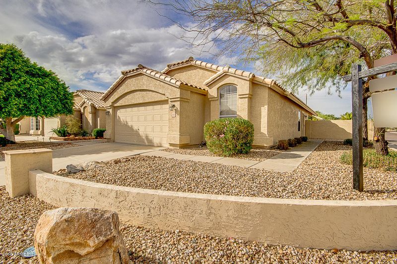 1752 W Springfield Way, Chandler, AZ 85286