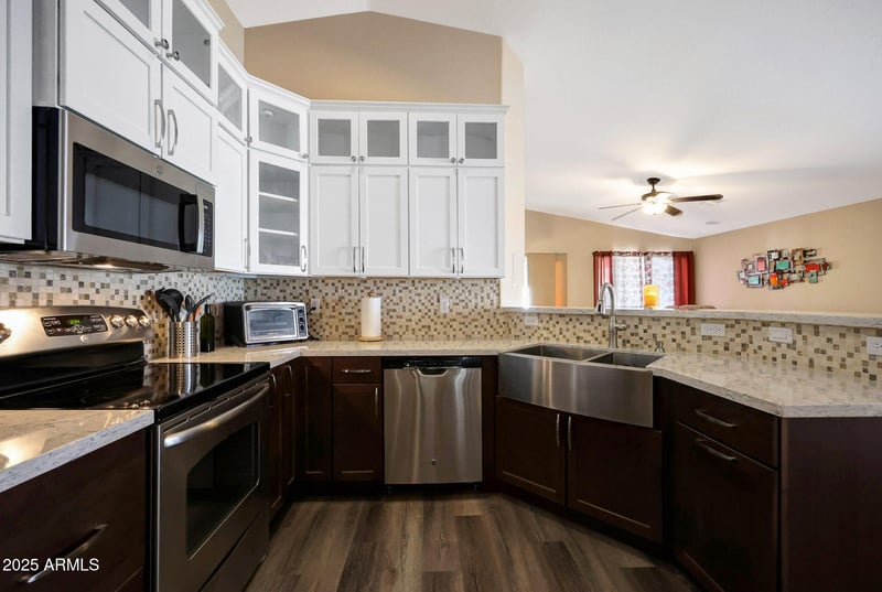 17520 Caribbean Ln, Surprise, AZ 85388