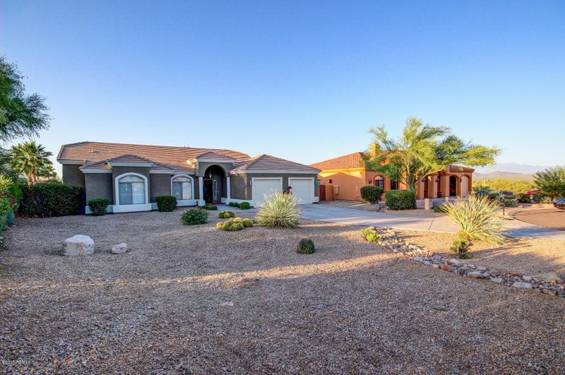 17520 E Huron Ln, Fountain Hills, AZ 85268