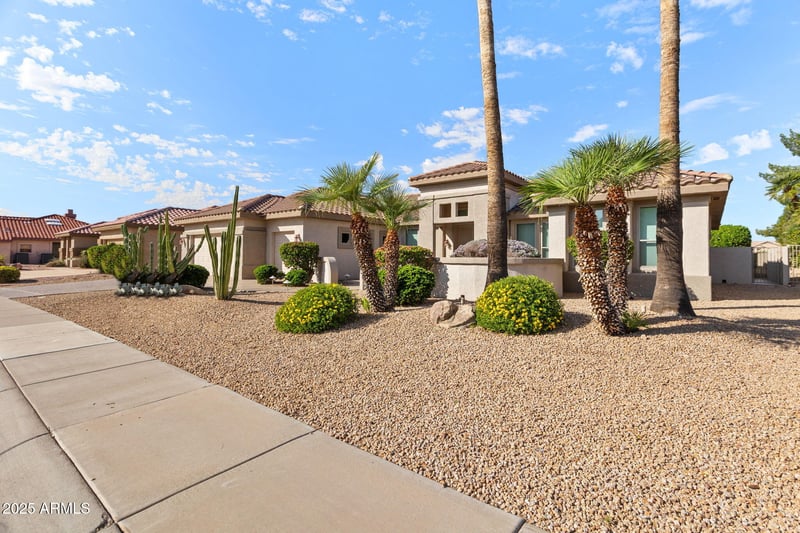 17522 Ironhorse Dr, Surprise, AZ 85374
