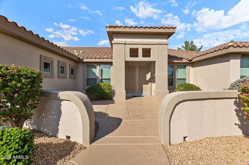 17522 N Ironhorse Dr, Surprise, AZ 85374